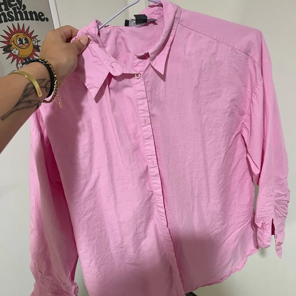 Pink button up - Picture 2 of 3